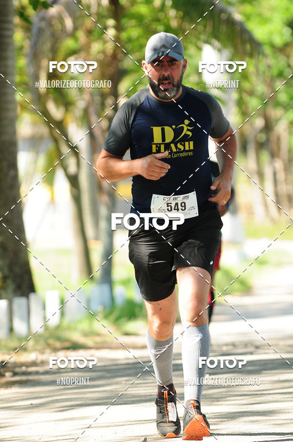 Compre suas fotos do eventoPIT BULL RUNNING no Fotop