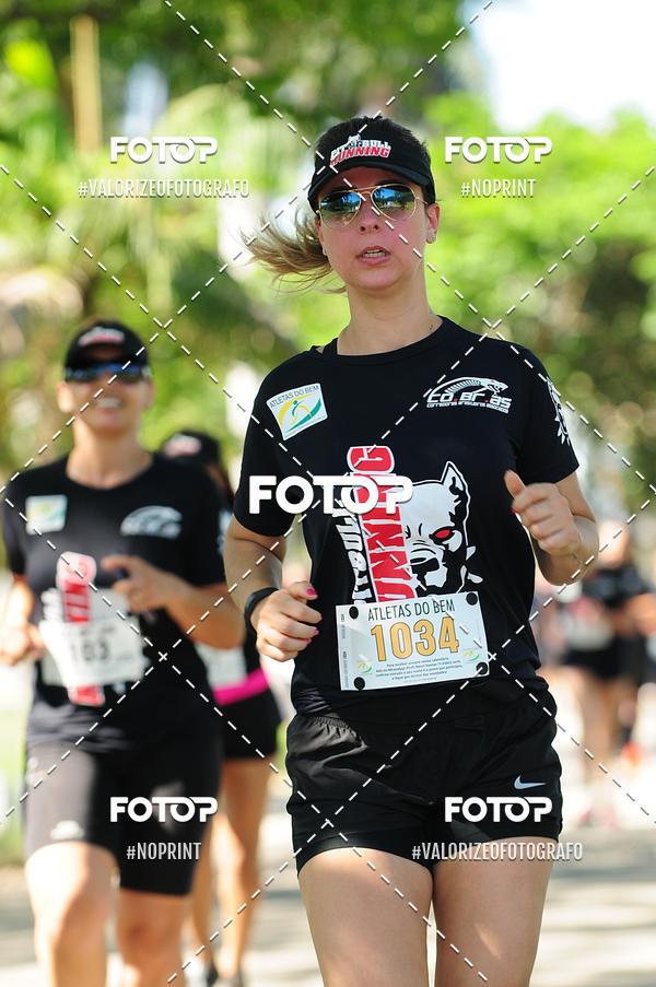 Compre as suas fotos do eventoPIT BULL RUNNING no Fotop