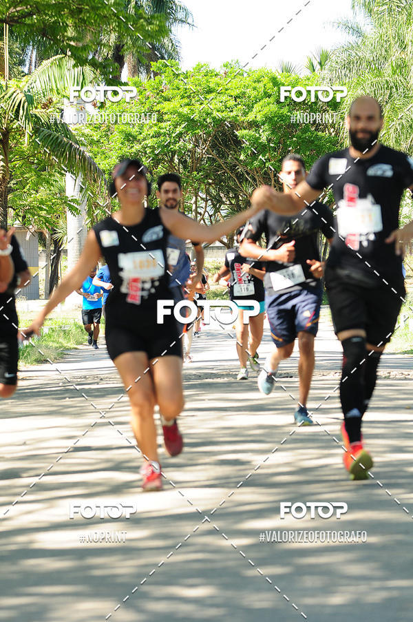 Compre as suas fotos do eventoPIT BULL RUNNING no Fotop