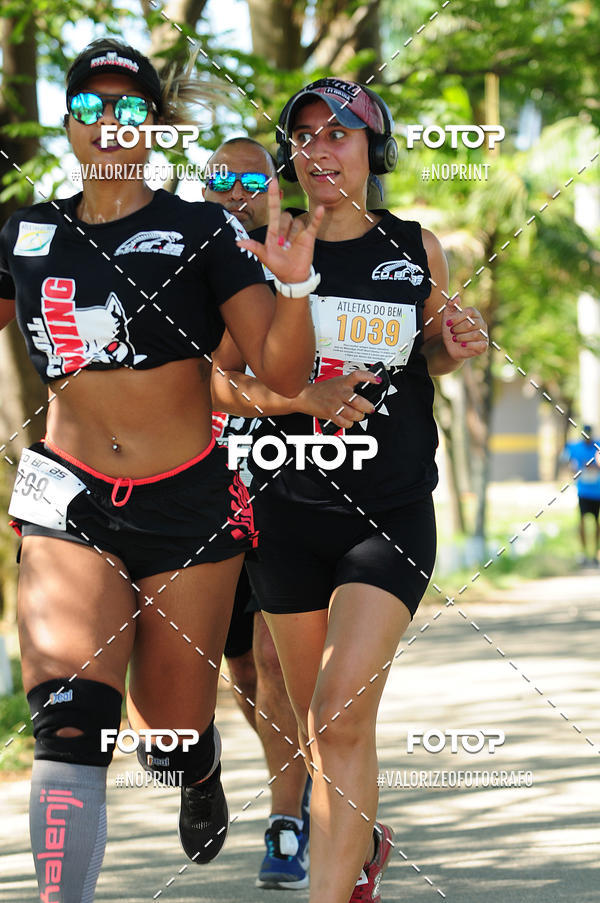 Compre as suas fotos do eventoPIT BULL RUNNING no Fotop