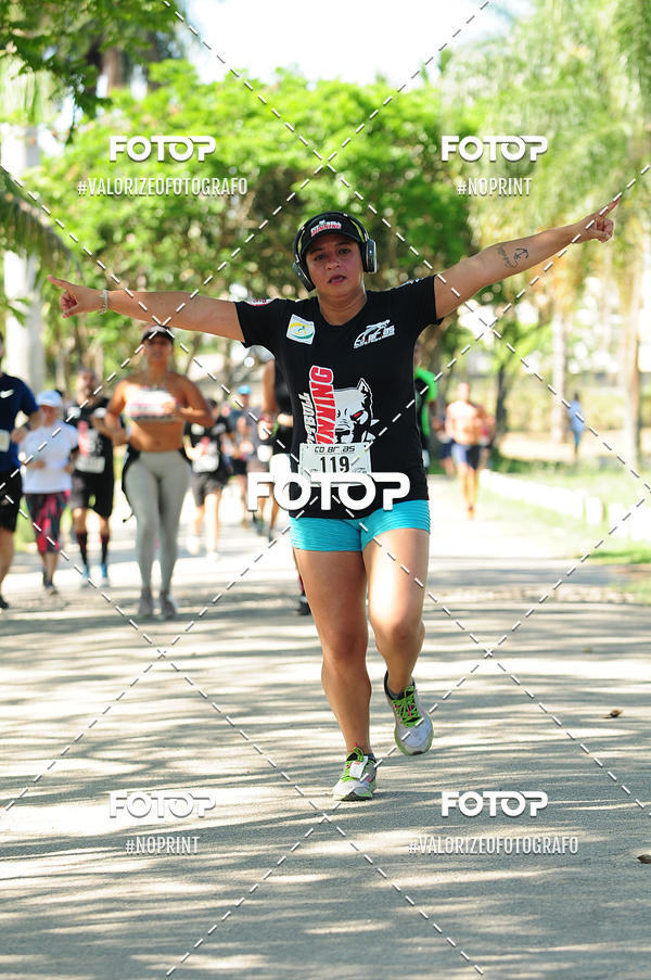 Compre as suas fotos do eventoPIT BULL RUNNING no Fotop