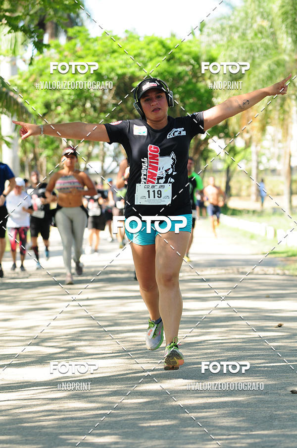 Compre as suas fotos do eventoPIT BULL RUNNING no Fotop