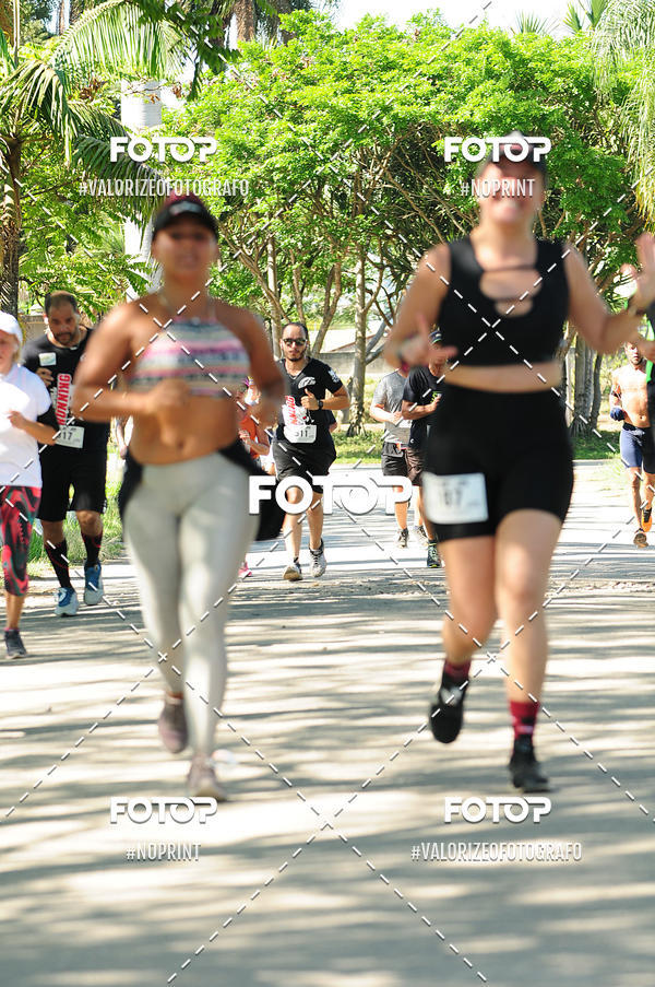 Compre as suas fotos do eventoPIT BULL RUNNING no Fotop