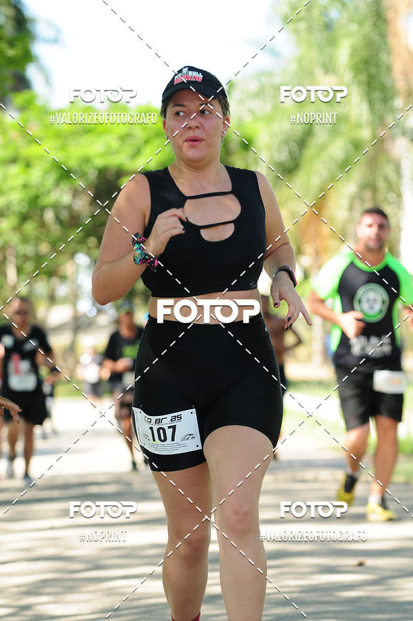 Compre as suas fotos do eventoPIT BULL RUNNING no Fotop