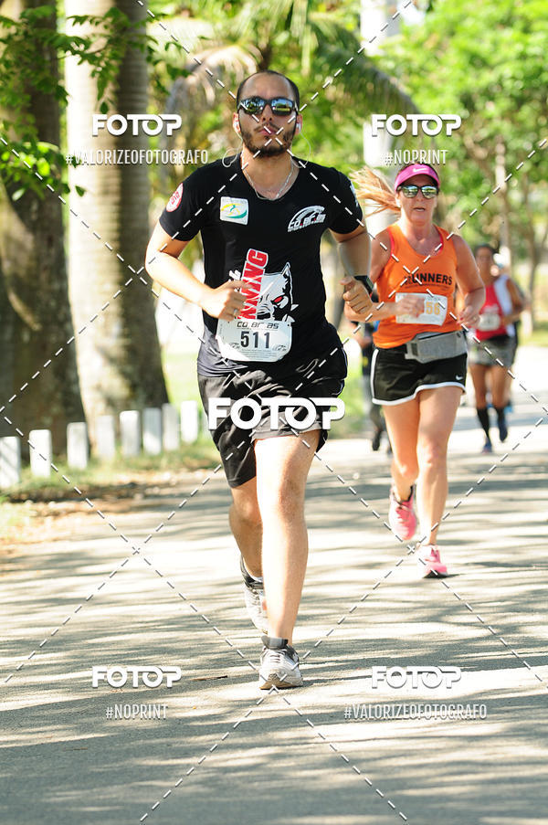 Compre as suas fotos do eventoPIT BULL RUNNING no Fotop