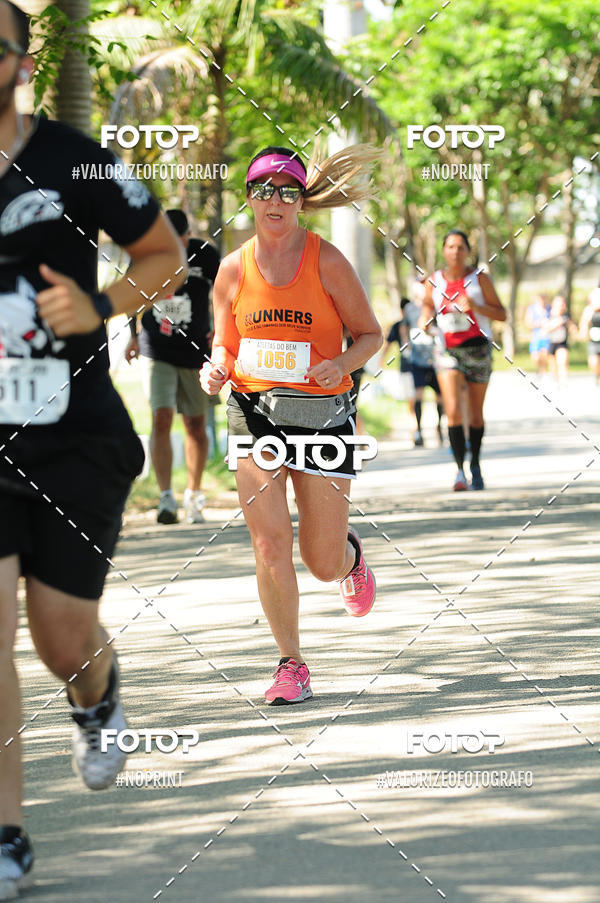 Compre as suas fotos do eventoPIT BULL RUNNING no Fotop