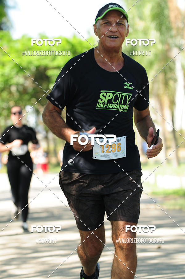 Compra tus fotos del eventoPIT BULL RUNNING En Fotop