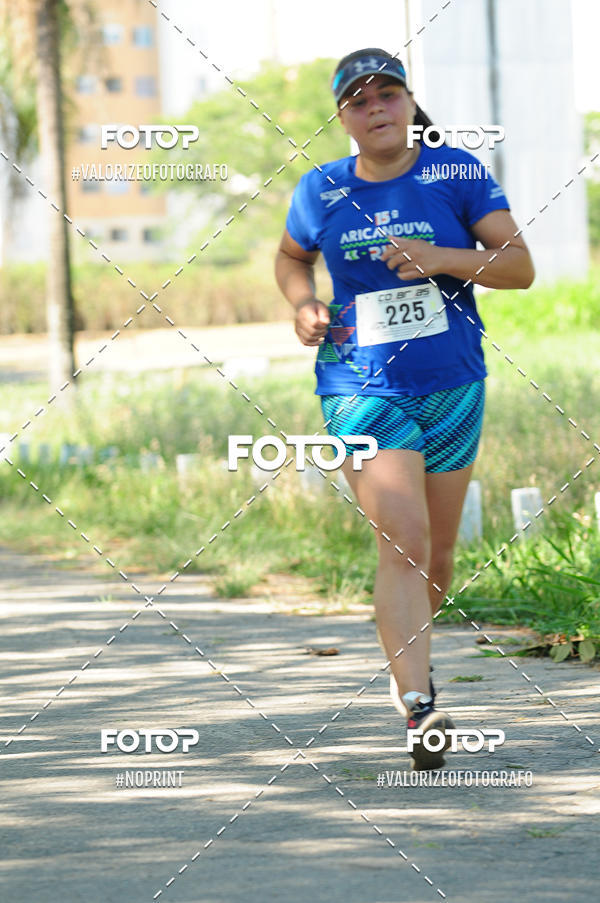 Achetez vos photos de l'vnementPIT BULL RUNNING sur Fotop