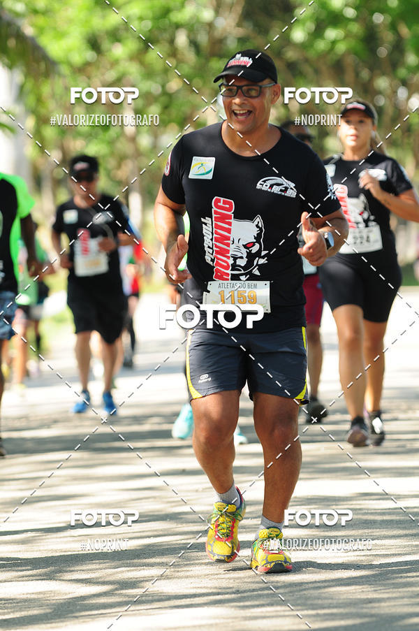 Achetez vos photos de l'vnementPIT BULL RUNNING sur Fotop