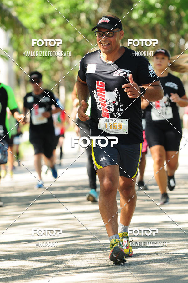 Achetez vos photos de l'vnementPIT BULL RUNNING sur Fotop