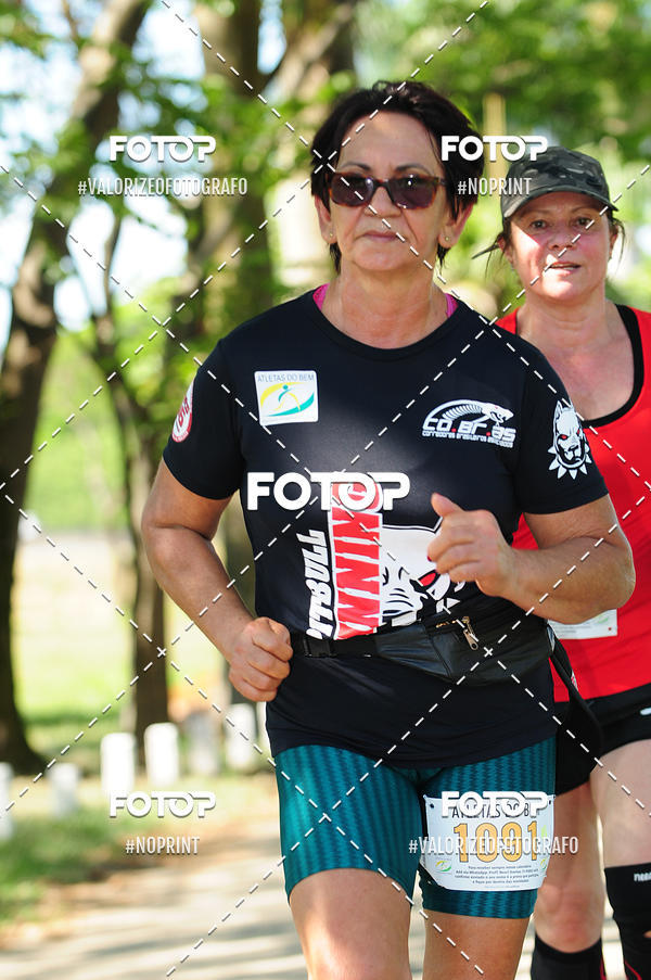 Compre suas fotos do eventoPIT BULL RUNNING no Fotop