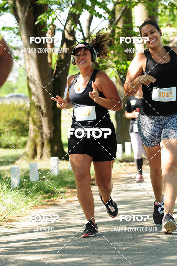 Compre suas fotos do eventoPIT BULL RUNNING no Fotop