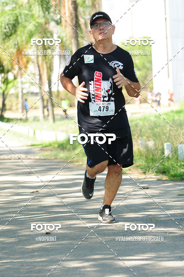 Buy your photos of the eventPIT BULL RUNNING on Fotop