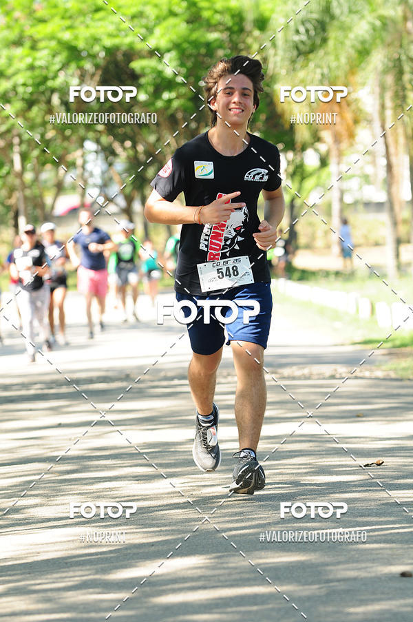 Buy your photos of the eventPIT BULL RUNNING on Fotop