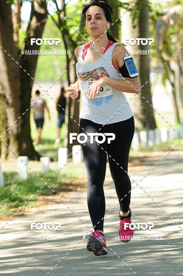 Buy your photos of the eventPIT BULL RUNNING on Fotop