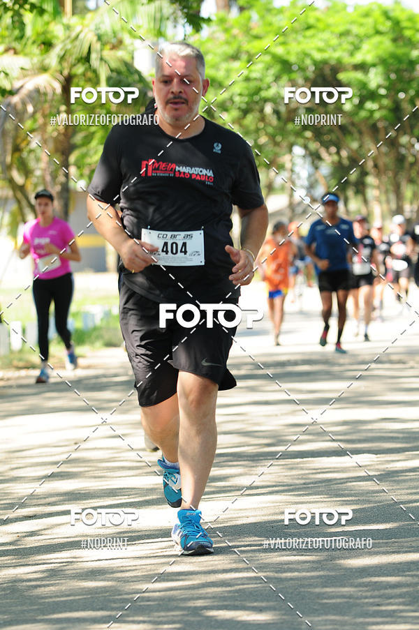 Compre suas fotos do eventoPIT BULL RUNNING no Fotop