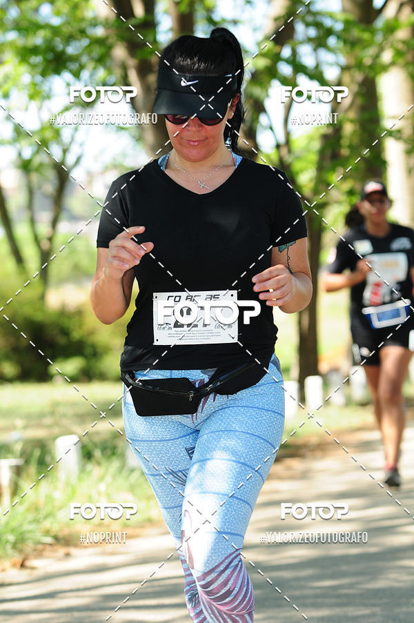 Achetez vos photos de l'vnementPIT BULL RUNNING sur Fotop