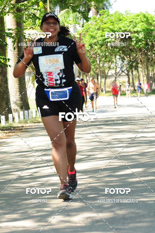 Achetez vos photos de l'vnementPIT BULL RUNNING sur Fotop