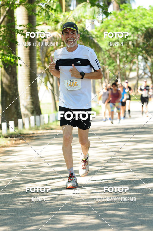 Compre as suas fotos do eventoPIT BULL RUNNING no Fotop