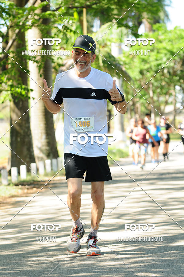 Compre as suas fotos do eventoPIT BULL RUNNING no Fotop