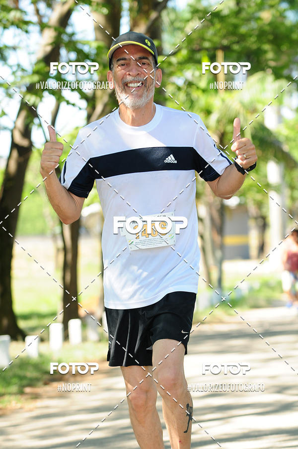 Compre as suas fotos do eventoPIT BULL RUNNING no Fotop