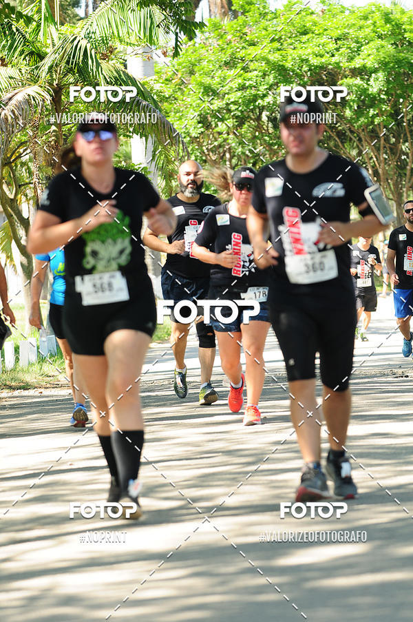 Compre as suas fotos do eventoPIT BULL RUNNING no Fotop