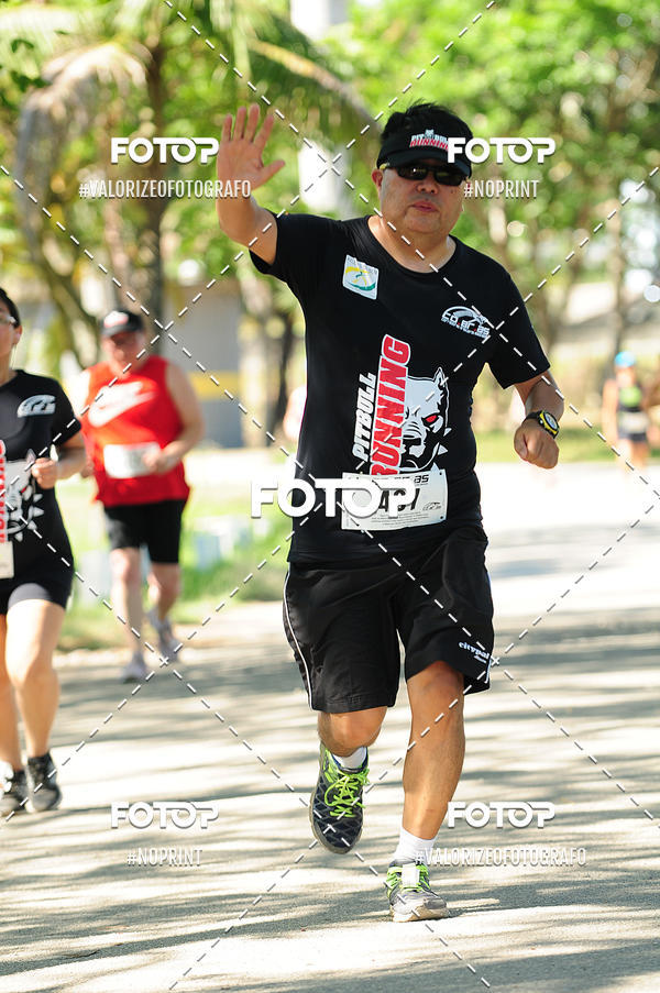 Achetez vos photos de l'vnementPIT BULL RUNNING sur Fotop