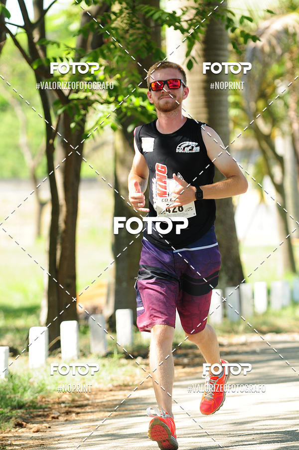 Achetez vos photos de l'vnementPIT BULL RUNNING sur Fotop