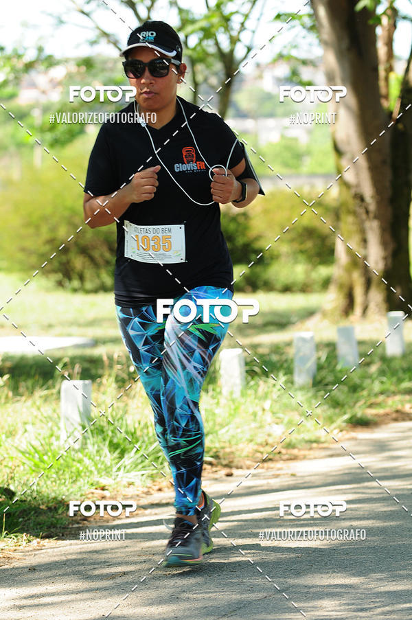 Achetez vos photos de l'vnementPIT BULL RUNNING sur Fotop