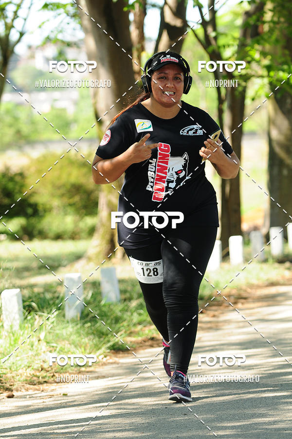 Achetez vos photos de l'vnementPIT BULL RUNNING sur Fotop