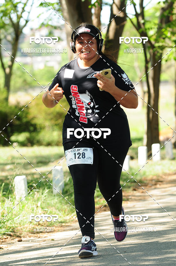 Achetez vos photos de l'vnementPIT BULL RUNNING sur Fotop