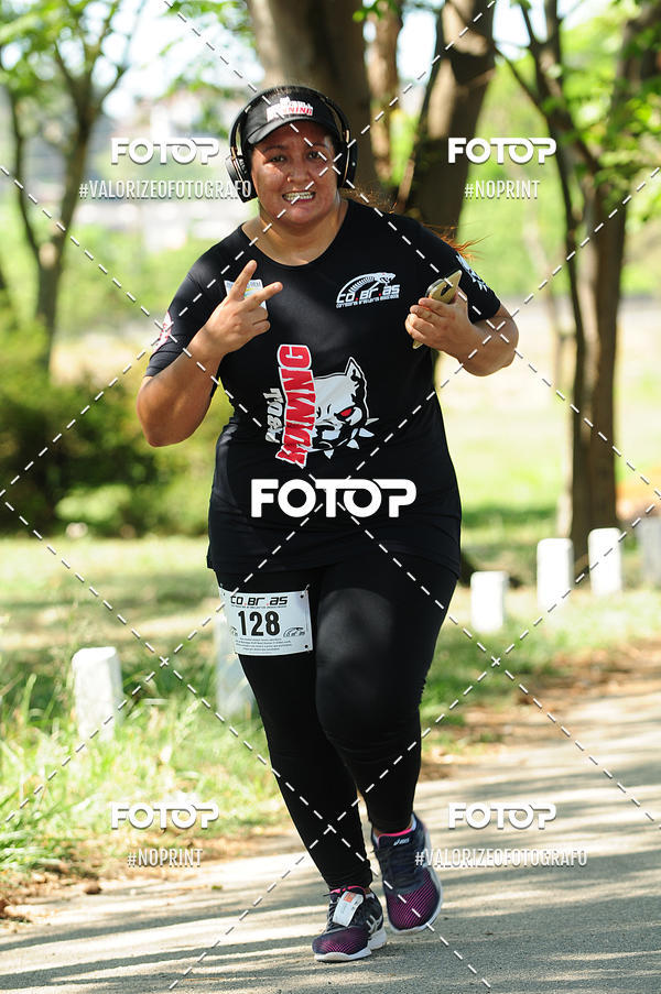 Achetez vos photos de l'vnementPIT BULL RUNNING sur Fotop