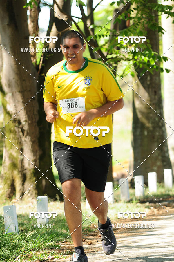 Compre as suas fotos do eventoPIT BULL RUNNING no Fotop