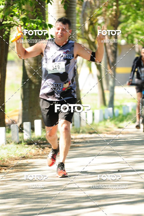 Compre as suas fotos do eventoPIT BULL RUNNING no Fotop