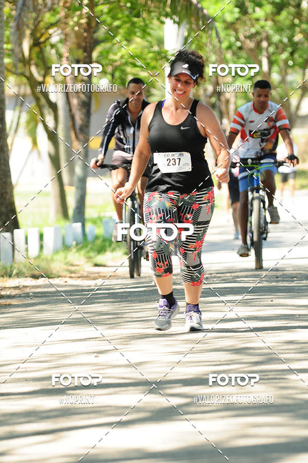 Compre as suas fotos do eventoPIT BULL RUNNING no Fotop