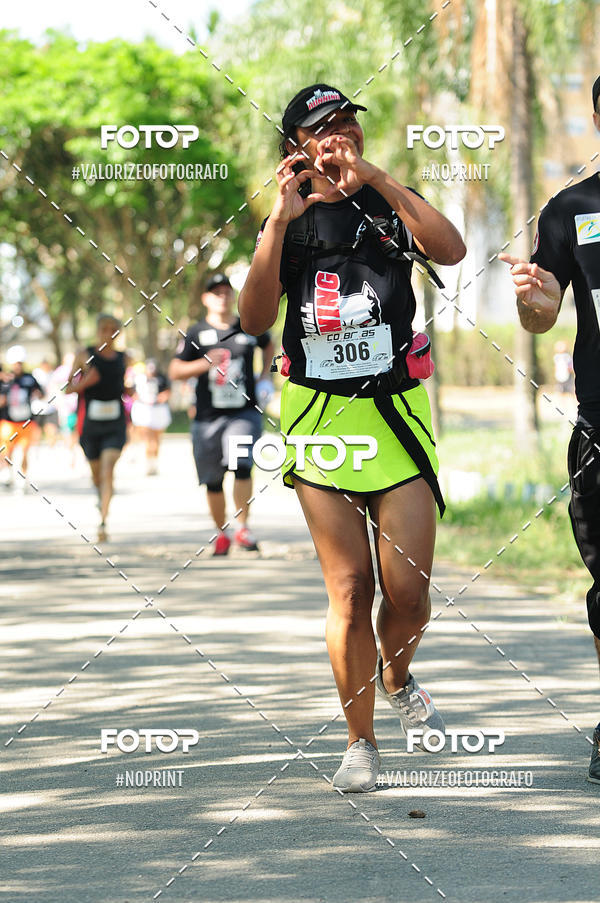 Compre as suas fotos do eventoPIT BULL RUNNING no Fotop