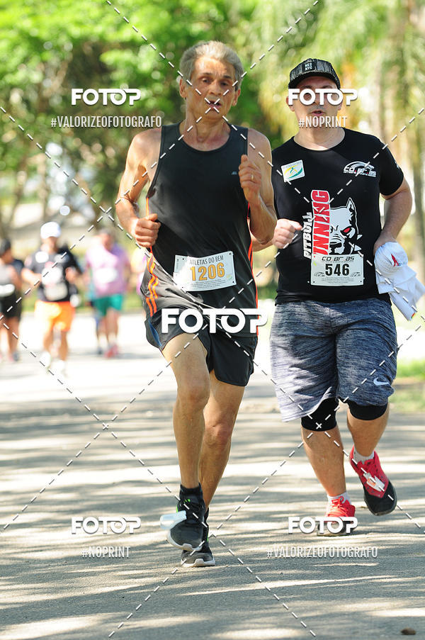 Compre as suas fotos do eventoPIT BULL RUNNING no Fotop