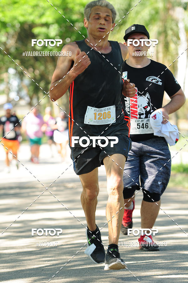 Compre as suas fotos do eventoPIT BULL RUNNING no Fotop