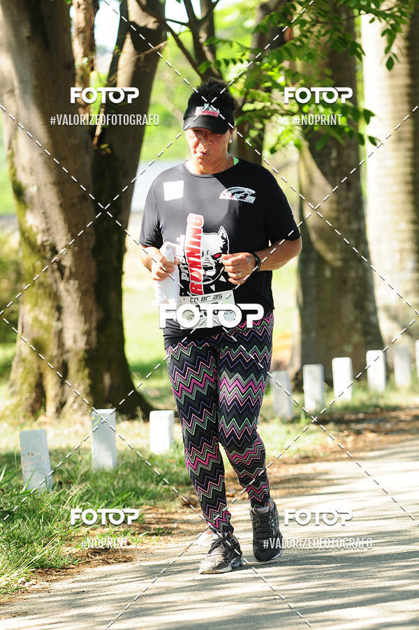 Compre as suas fotos do eventoPIT BULL RUNNING no Fotop