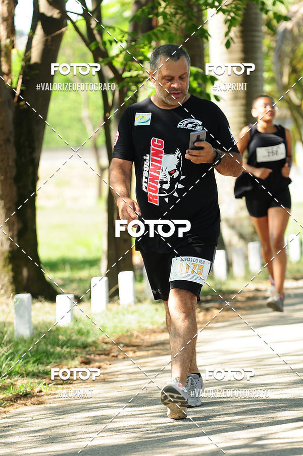 Compre as suas fotos do eventoPIT BULL RUNNING no Fotop