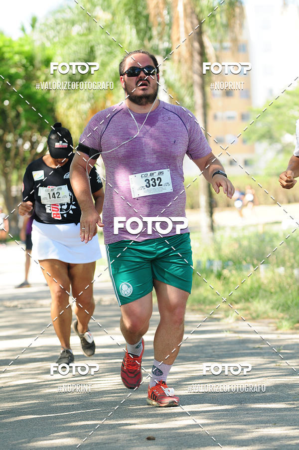 Compre as suas fotos do eventoPIT BULL RUNNING no Fotop