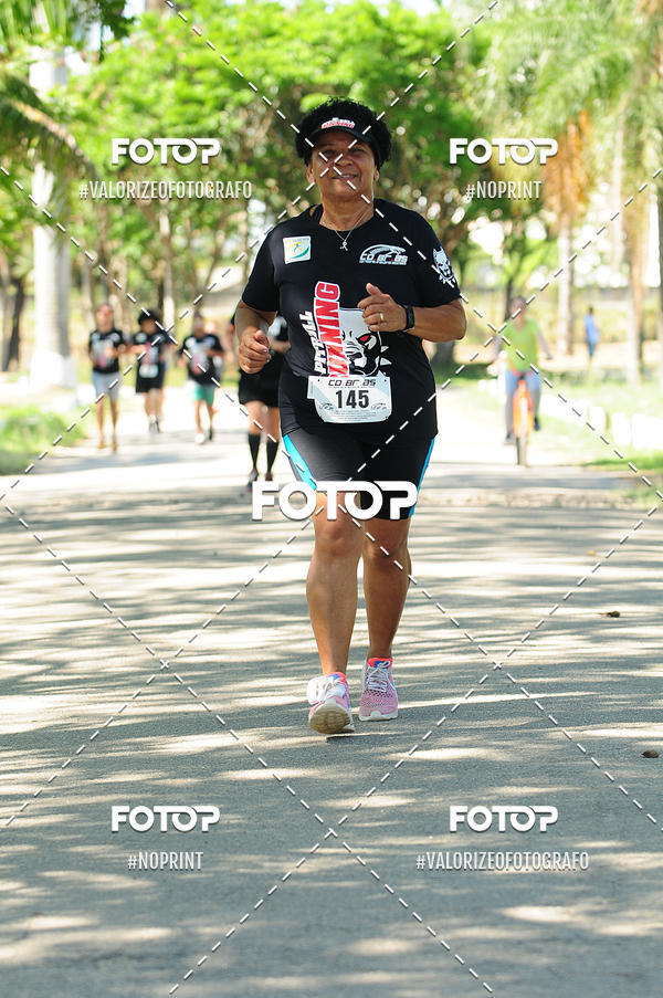 Achetez vos photos de l'vnementPIT BULL RUNNING sur Fotop