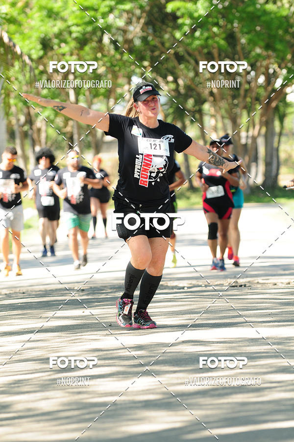 Achetez vos photos de l'vnementPIT BULL RUNNING sur Fotop