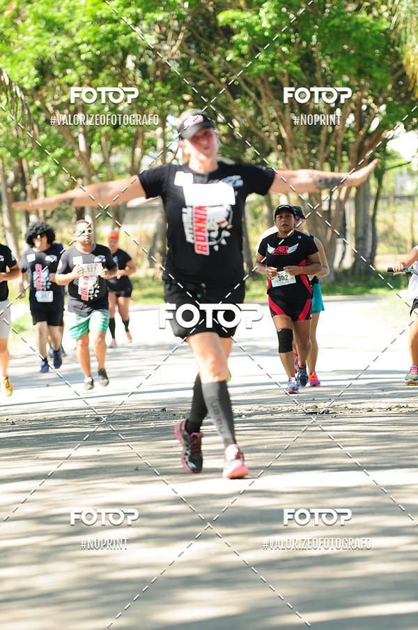 Achetez vos photos de l'vnementPIT BULL RUNNING sur Fotop