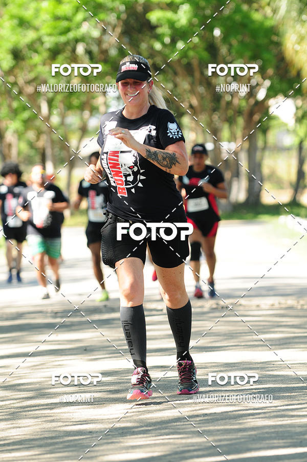 Achetez vos photos de l'vnementPIT BULL RUNNING sur Fotop