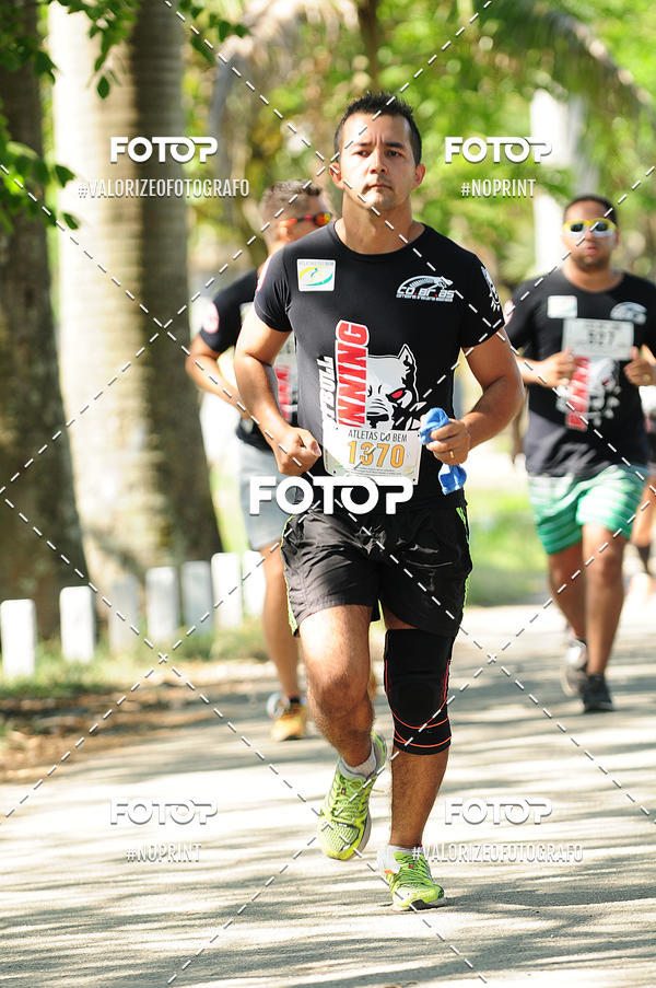 Achetez vos photos de l'vnementPIT BULL RUNNING sur Fotop
