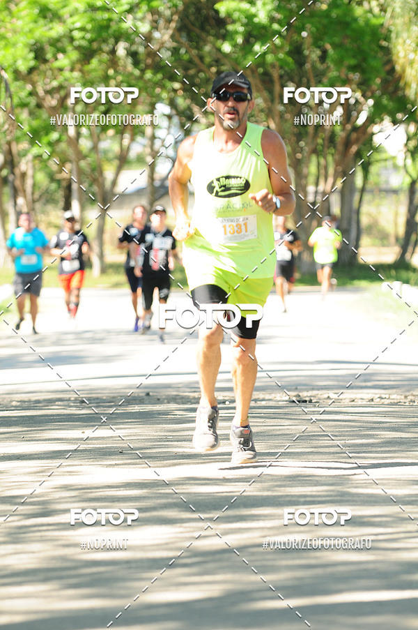 Compre as suas fotos do eventoPIT BULL RUNNING no Fotop