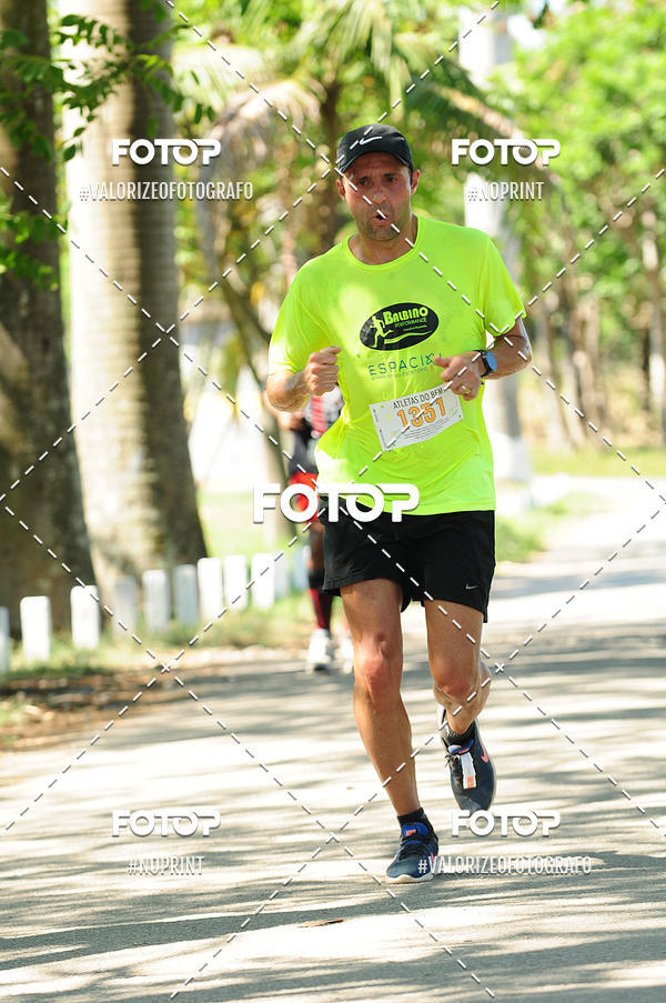 Compre as suas fotos do eventoPIT BULL RUNNING no Fotop