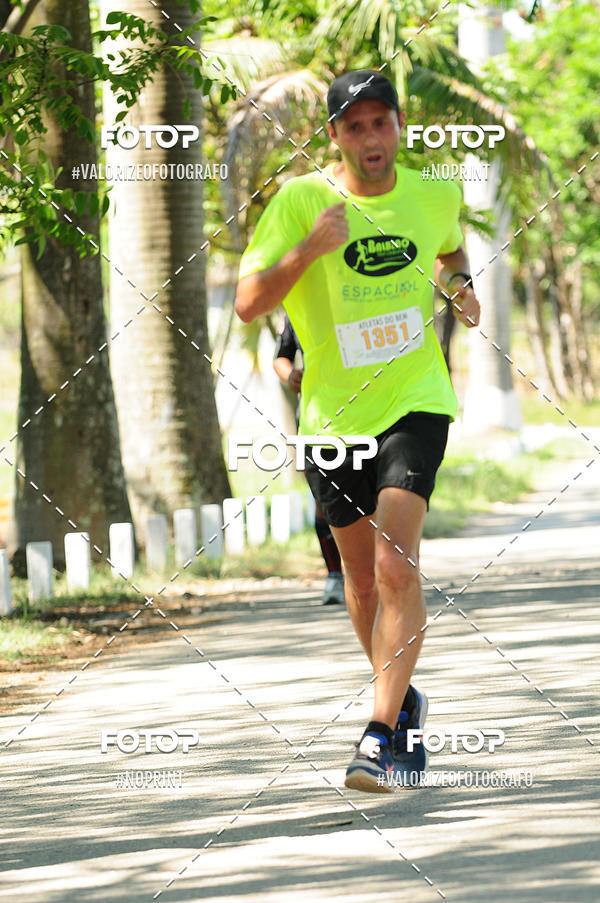 Compre as suas fotos do eventoPIT BULL RUNNING no Fotop