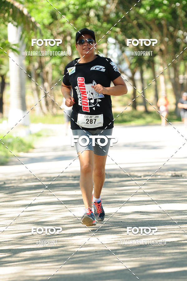 Compre as suas fotos do eventoPIT BULL RUNNING no Fotop